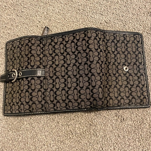 Coach wallet - Picture 3 of 11